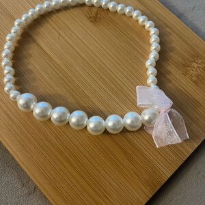 Elegant Pearl Necklace with Pink Bow for little girls